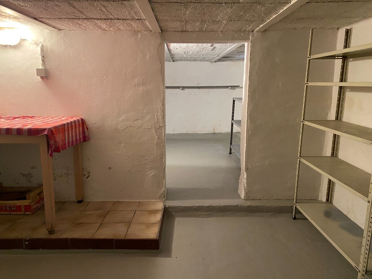 Centraal gelegen woning met 4 slaapkamers te Ieper 