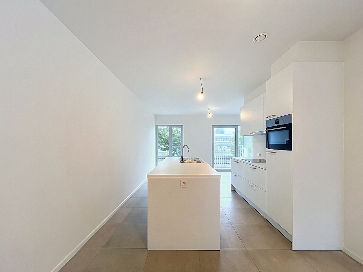 Nieuwbouwappartement met twee terrassen te Brugge! 