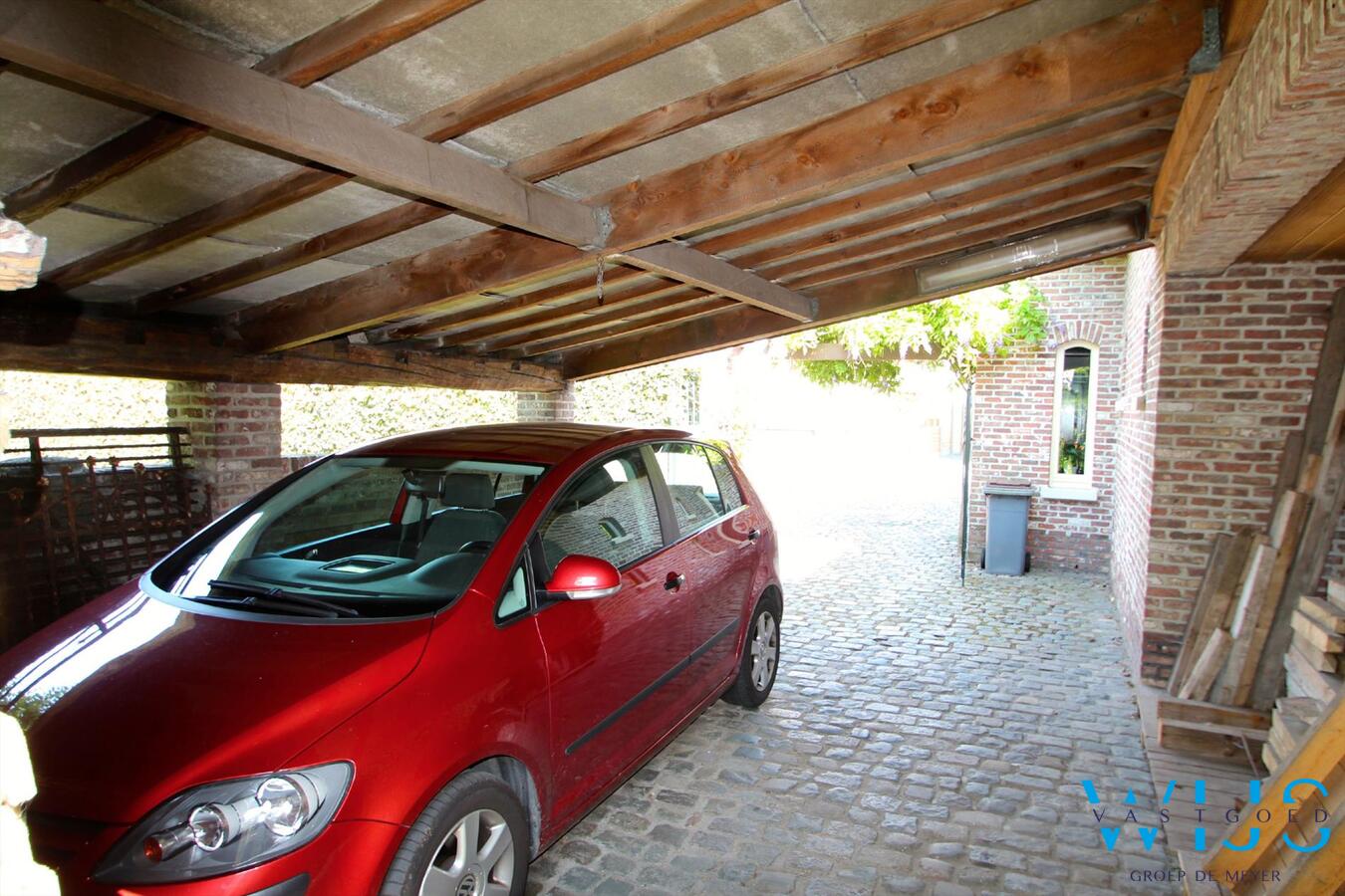 Ruime, tot in de puntjes onderhouden woning in de Katte ! 