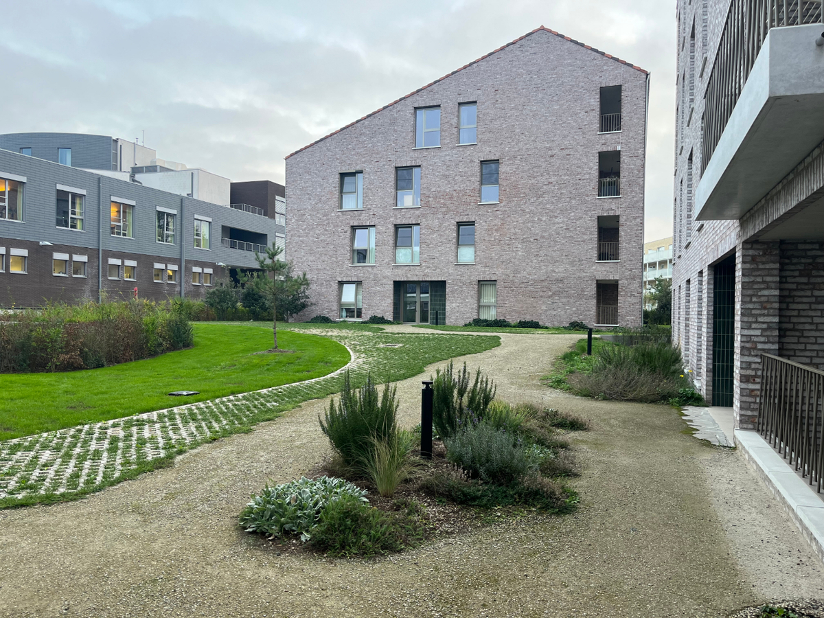 Energiezuinig en lichtrijk wonen - zuidgericht terras. 