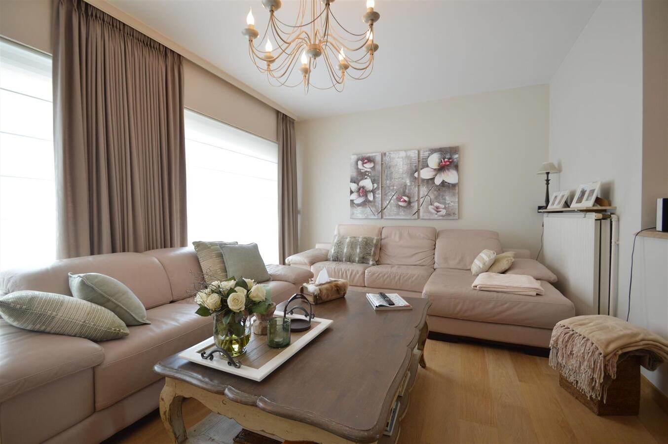 Zeer knappe woning met garage op een rustige ligging - Heist 