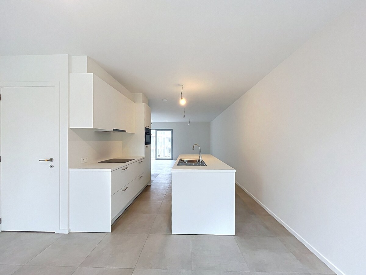 Nieuwbouwappartement met twee terrassen te Brugge! 