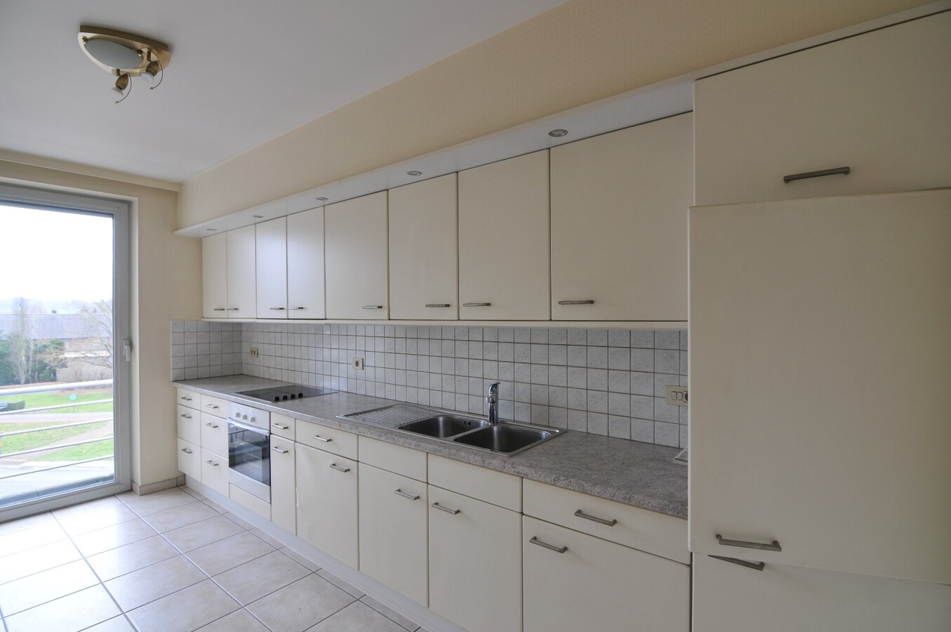 Mooi appartement met zicht op de Kluisberg 