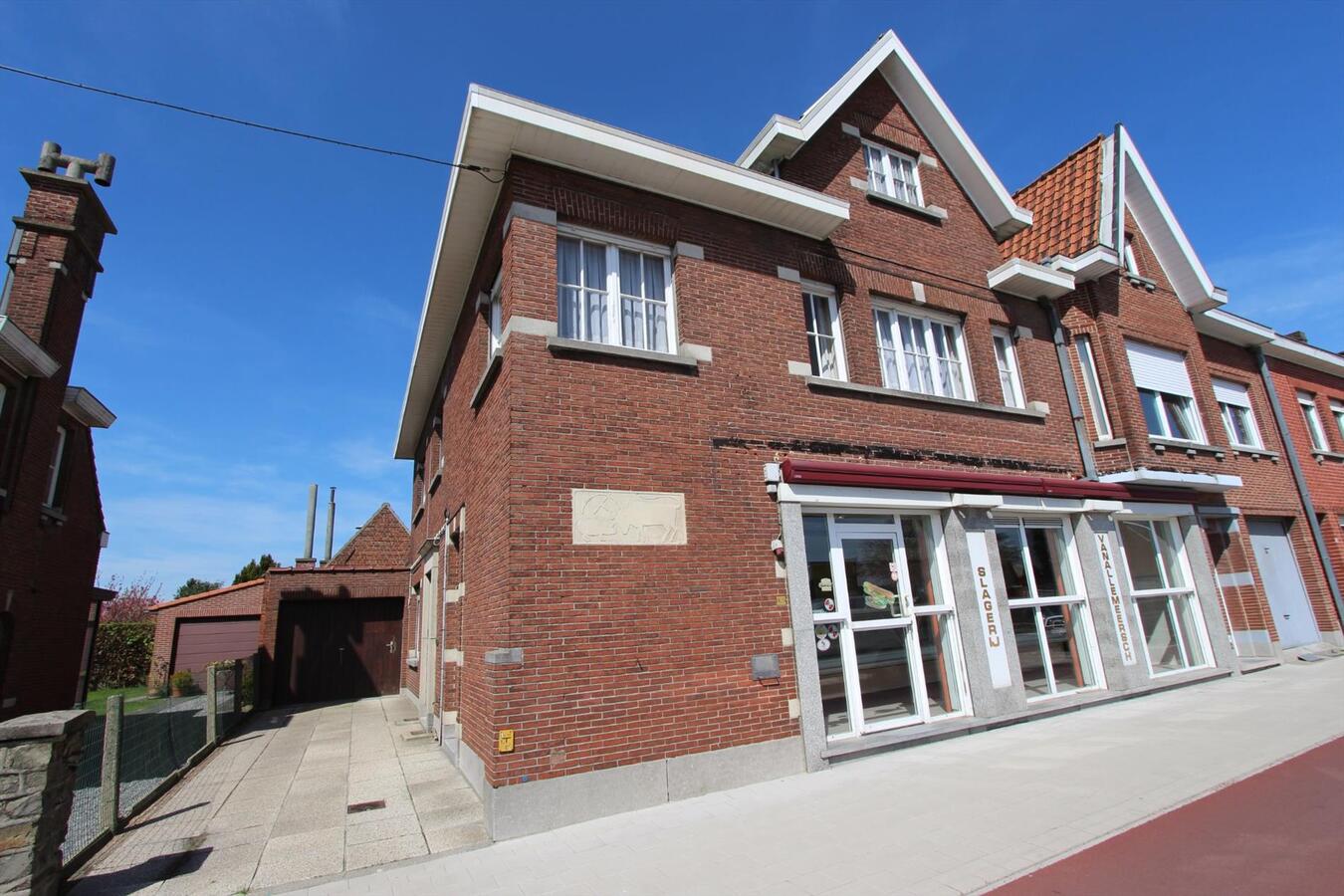 Verhuurd commerciële winkel - Roeselare