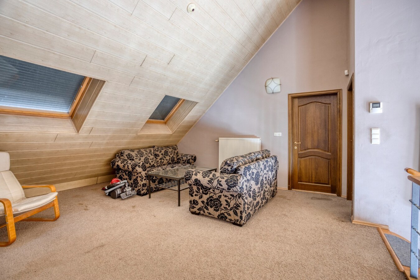 Stijlvolle villa met tuin en dubbele garage te Tienen 