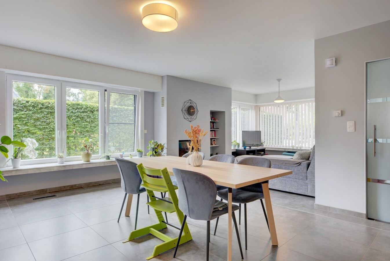 Instapklare woning met tuin - 5 slpks - toplocatie 