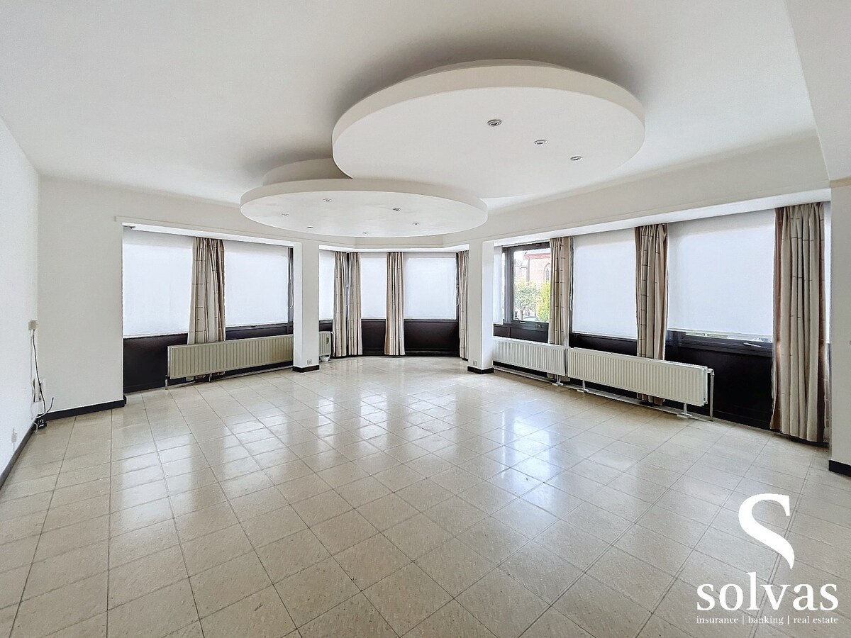 Topappartement met twee slaapkamers te centrum Knesselare 