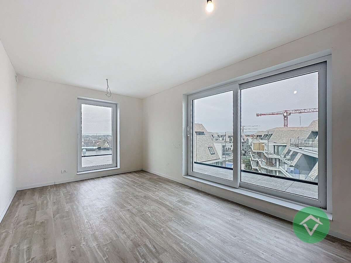 Topper aan de kust: duplex appartement met doorlopend zonneterras 