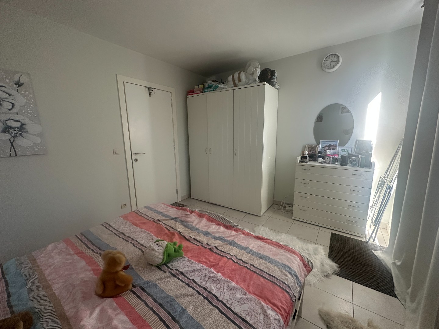 Lichtrijk en energiezuinig appartement (116 m²) met 2 slpk en groot terras, Torhout. 