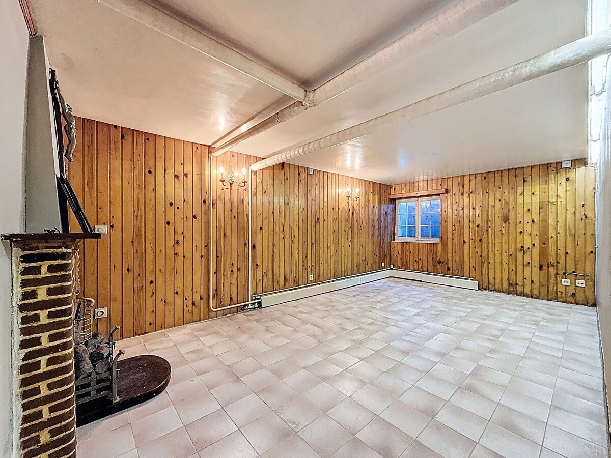 Statige laagbouwvilla met groene achteruit te Scheldewindeke 