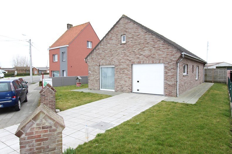 Alleenstaande woning te Leffinge 