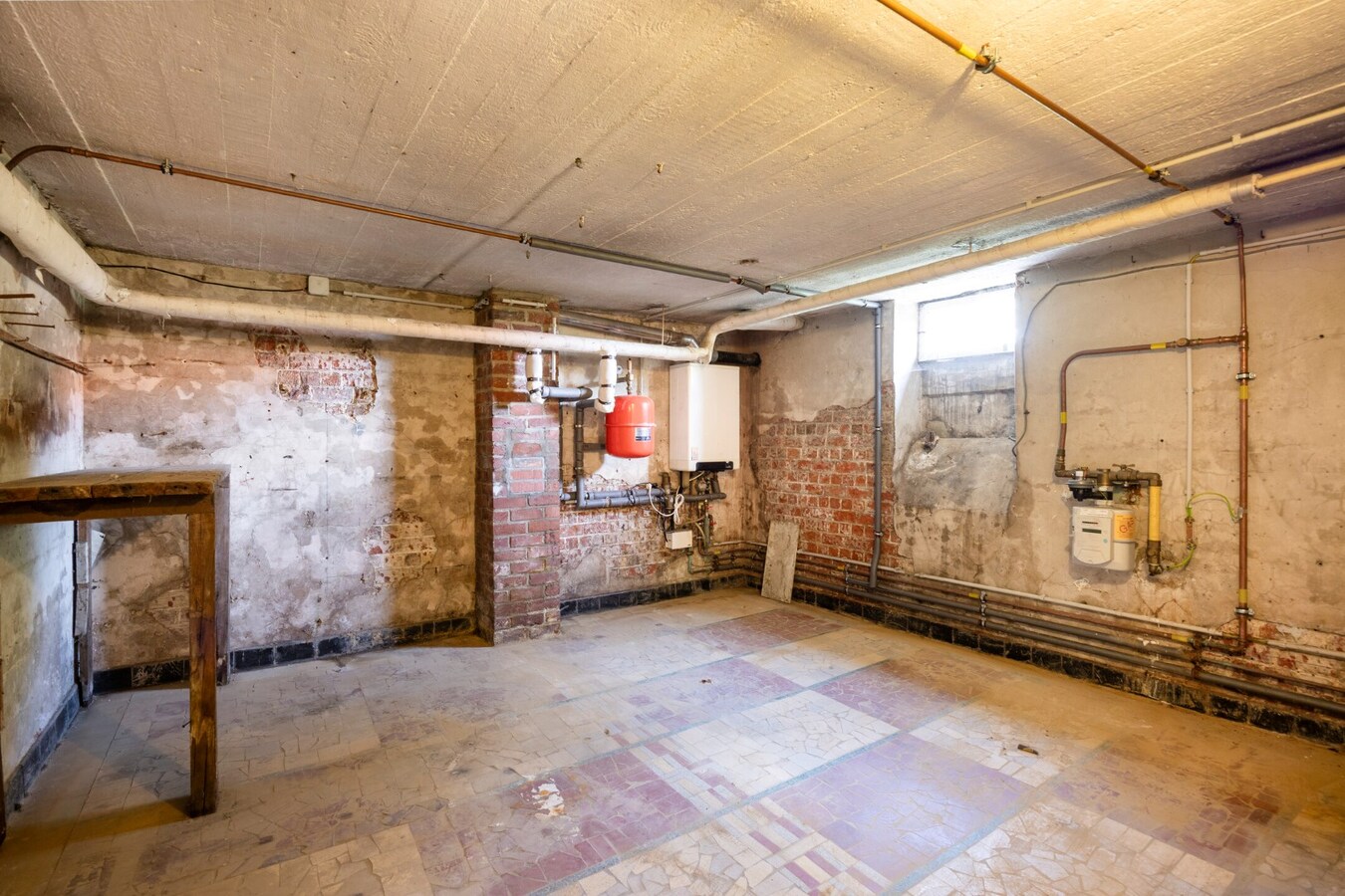 Te renoveren woning met tuin te Haasrode (Oud-Heverlee ) - 3 slaapkamers 