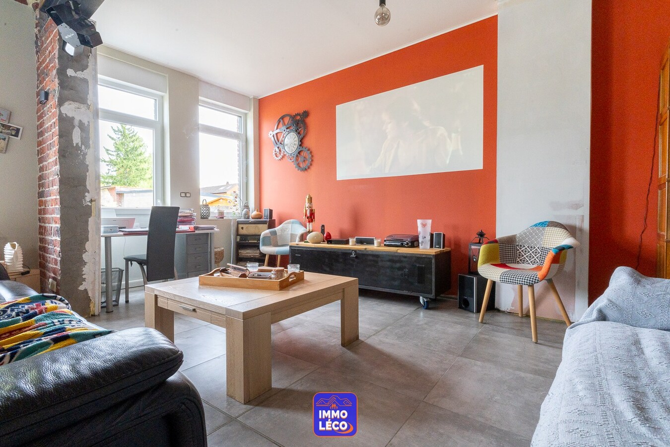 Grande maison d'habitation avec jardin, EXCELLENT POTENTIEL ! 