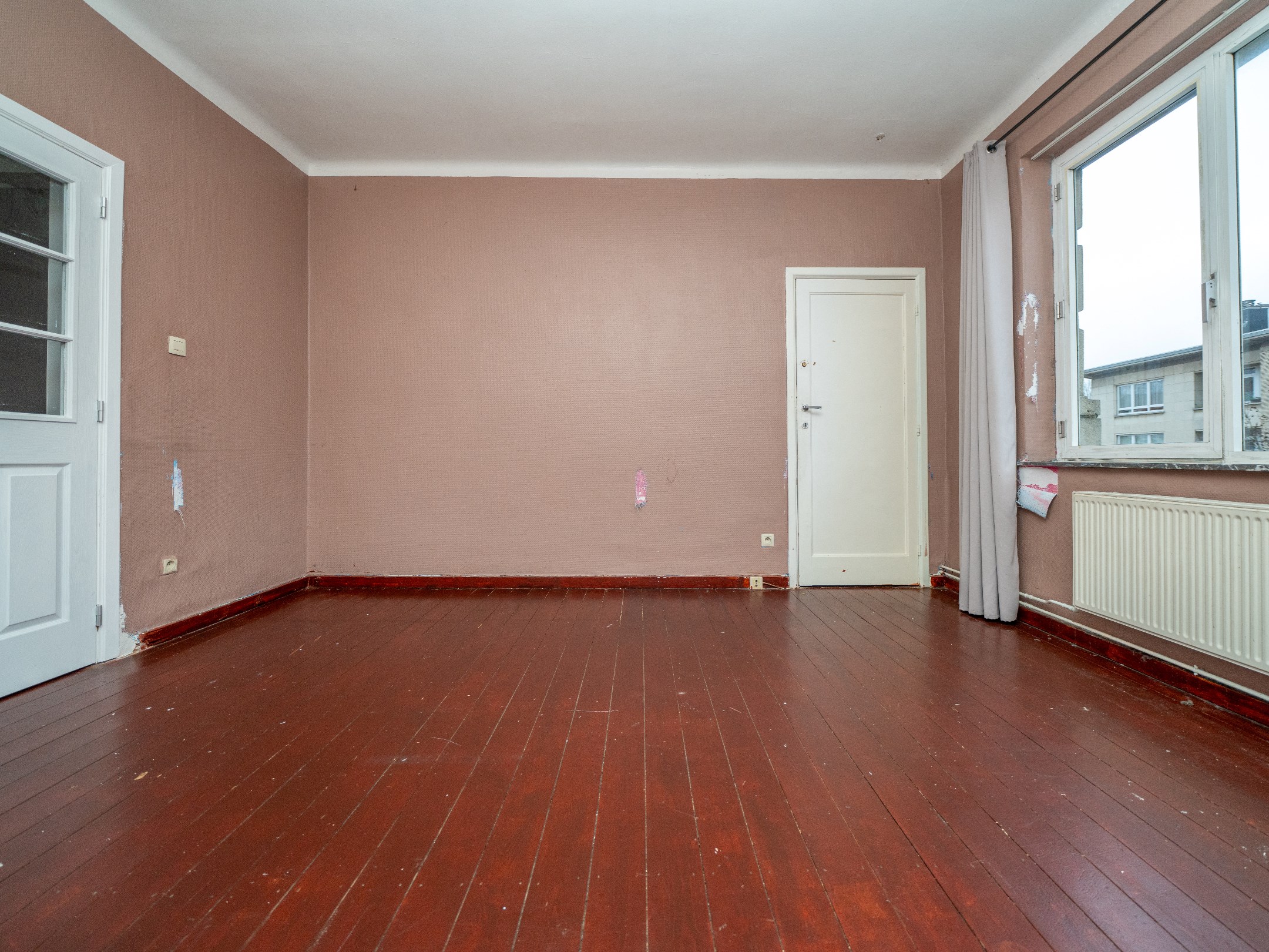 Opbrengstwoning met 3 units op zeer gunstige locatie 