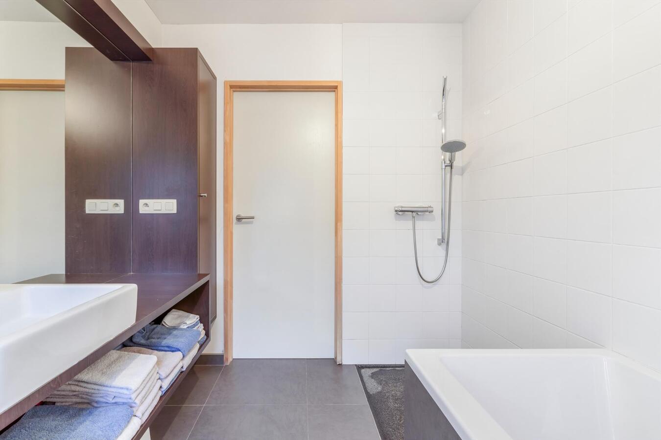 Instapklare woning met 3 slaapkamers en garage te Koekelare 