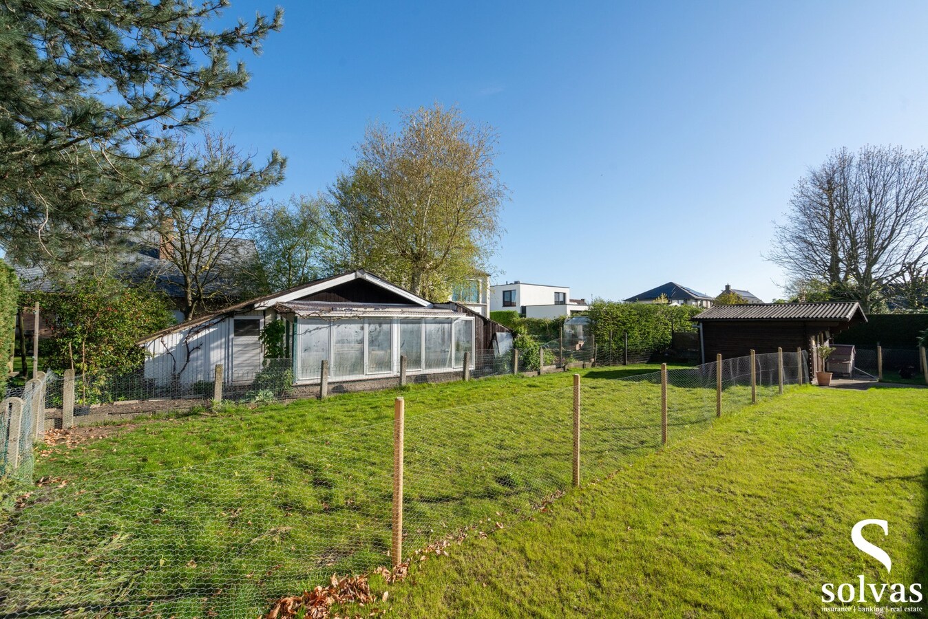 Halfopen woning op toplocatie! 