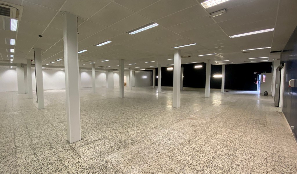 Handelspand te huur op zichtlocatie aan station Oudenaarde