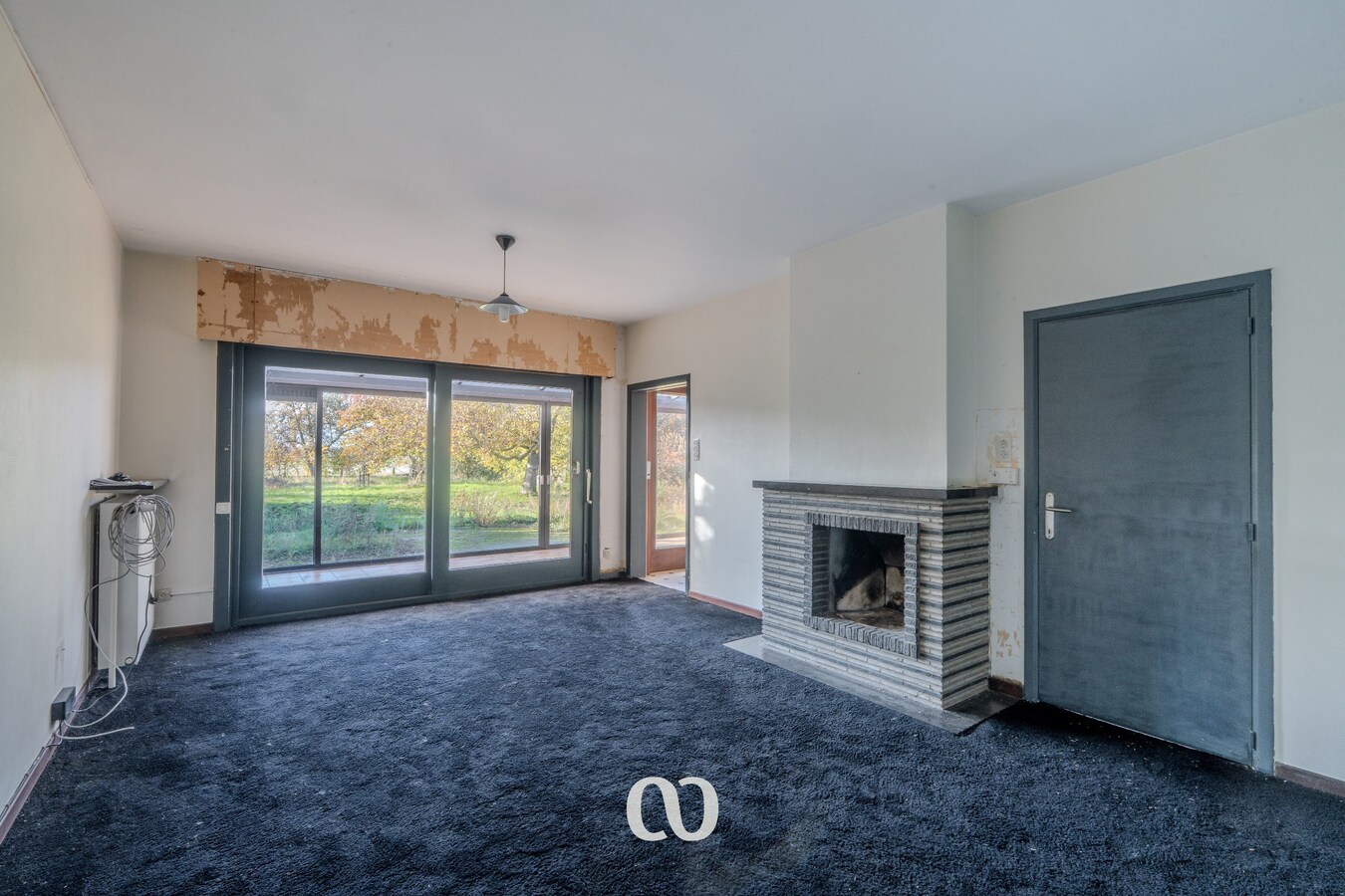 Te renoveren gezinswoning met grote tuin en agrarisch uitzicht 