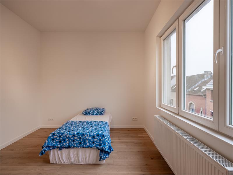 Volledig gerenoveerd appartement met 3 slaapkamers 