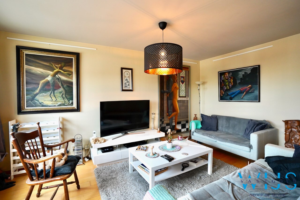 Instapklaar 2slaapkamer appartement te Zelzate! 