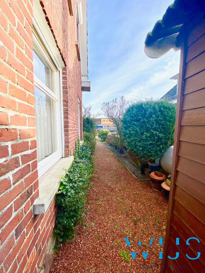 Karaktervol alleenstaand woonhuis te SLEIDINGE! 