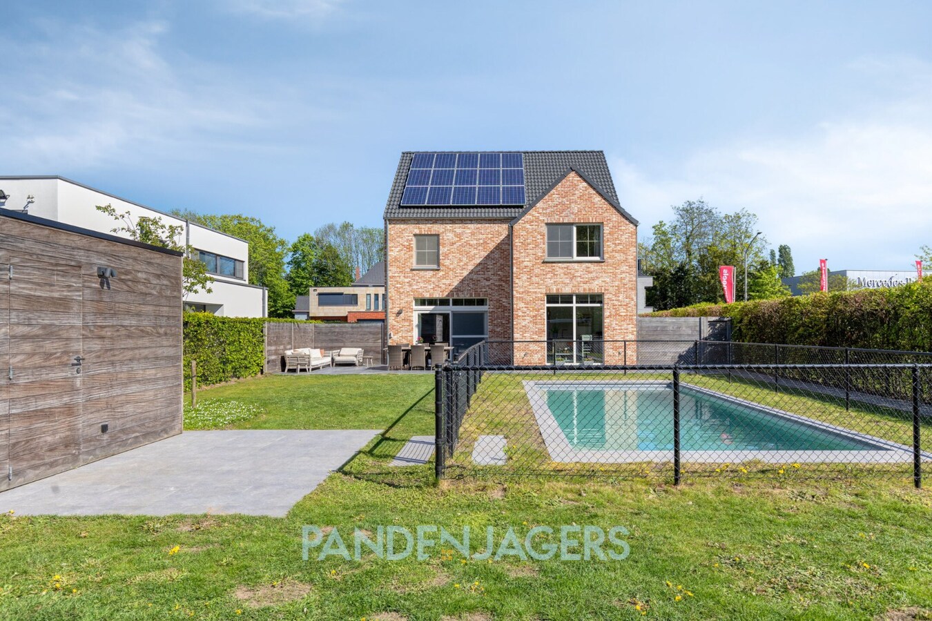 Recente woning (2018) met zwembad te Duffel 