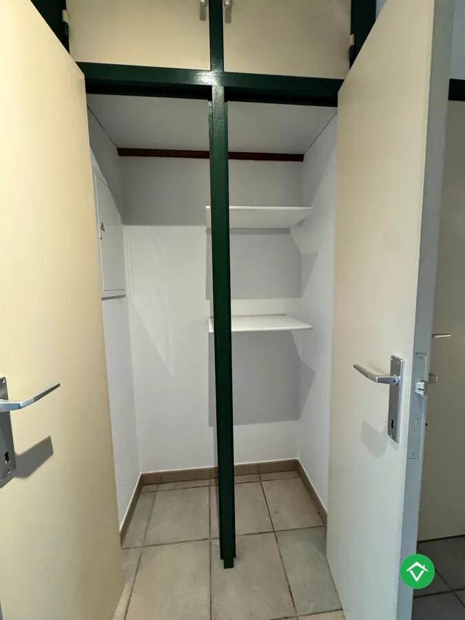 Appartement met 2 slaapkamers en autostandplaats in centrum Leuven 