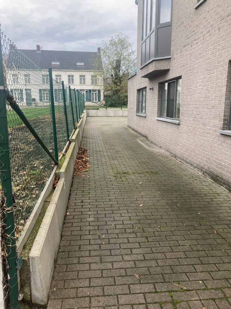 Autostaanplaats, Handzame 