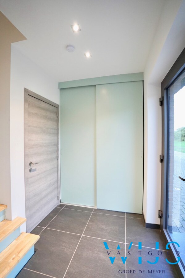 Prachtige en enorm ruime nieuwbouwwoning te Zelzate ! 