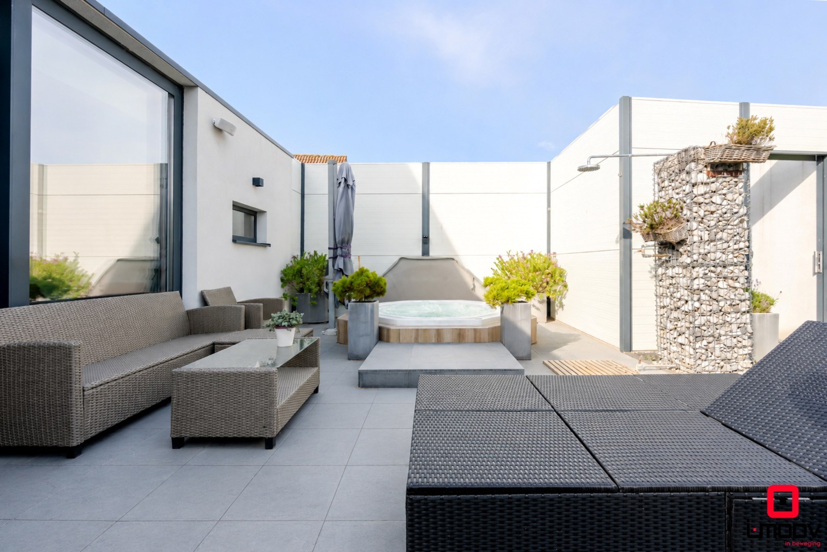 Energiezuinige villa met exclusieve wellness en polyvalent bijgebouw in Oostende 