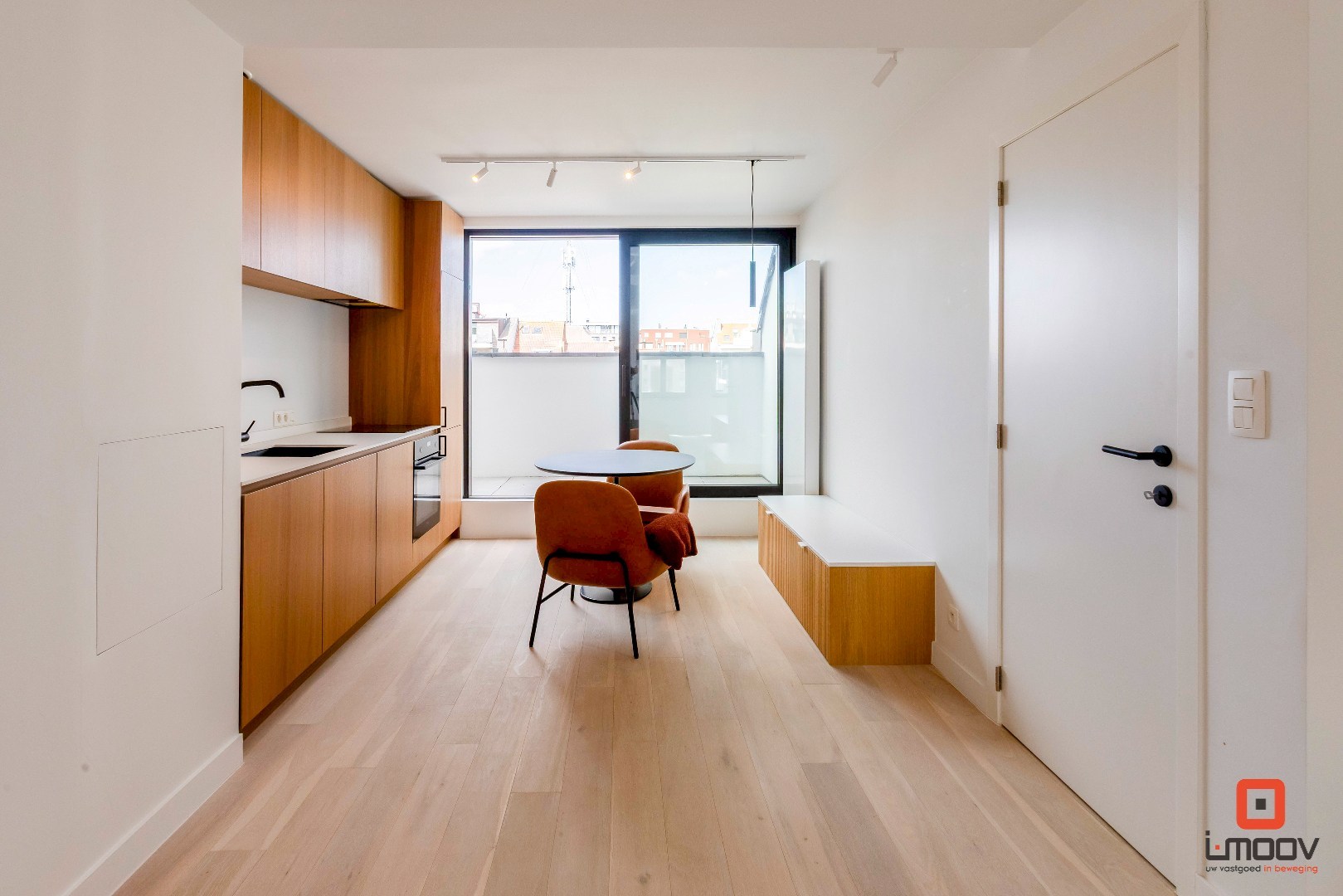 Luxueuze tweeslaapkamer duplex met terras en hoogwaardige afwerking in Oostende 