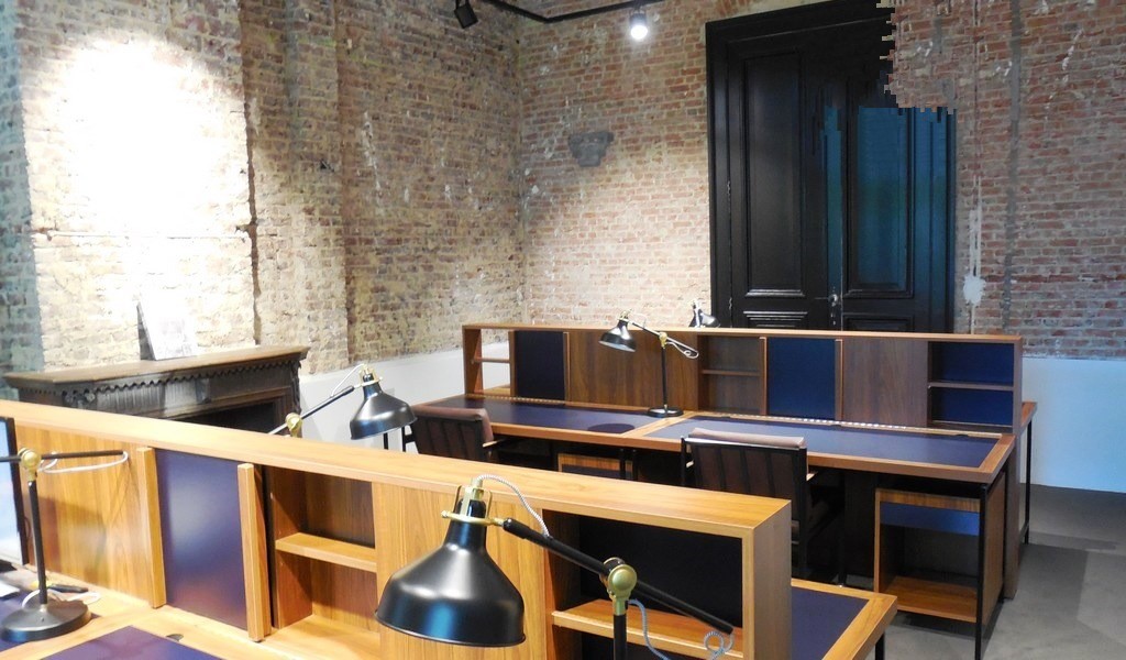 Full service kantoren in mooi gerenoveerd herenhuis in Gent