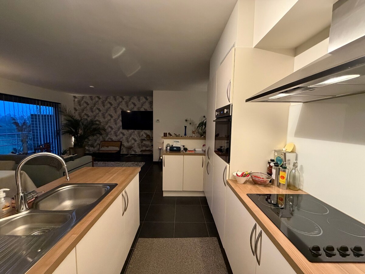 2-slpk-appartement mét ondergrondse staanplaats en berging 