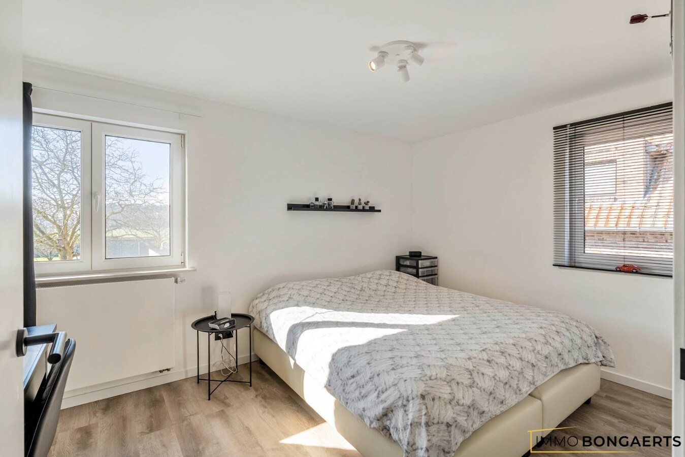 Volledig gerenoveerde woning met 4 slaapkamers 