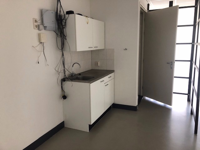 Commercieel kantoor verhuurd in Tilburg