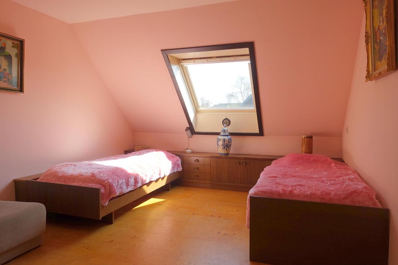 Charmante villa met zonnige tuin 