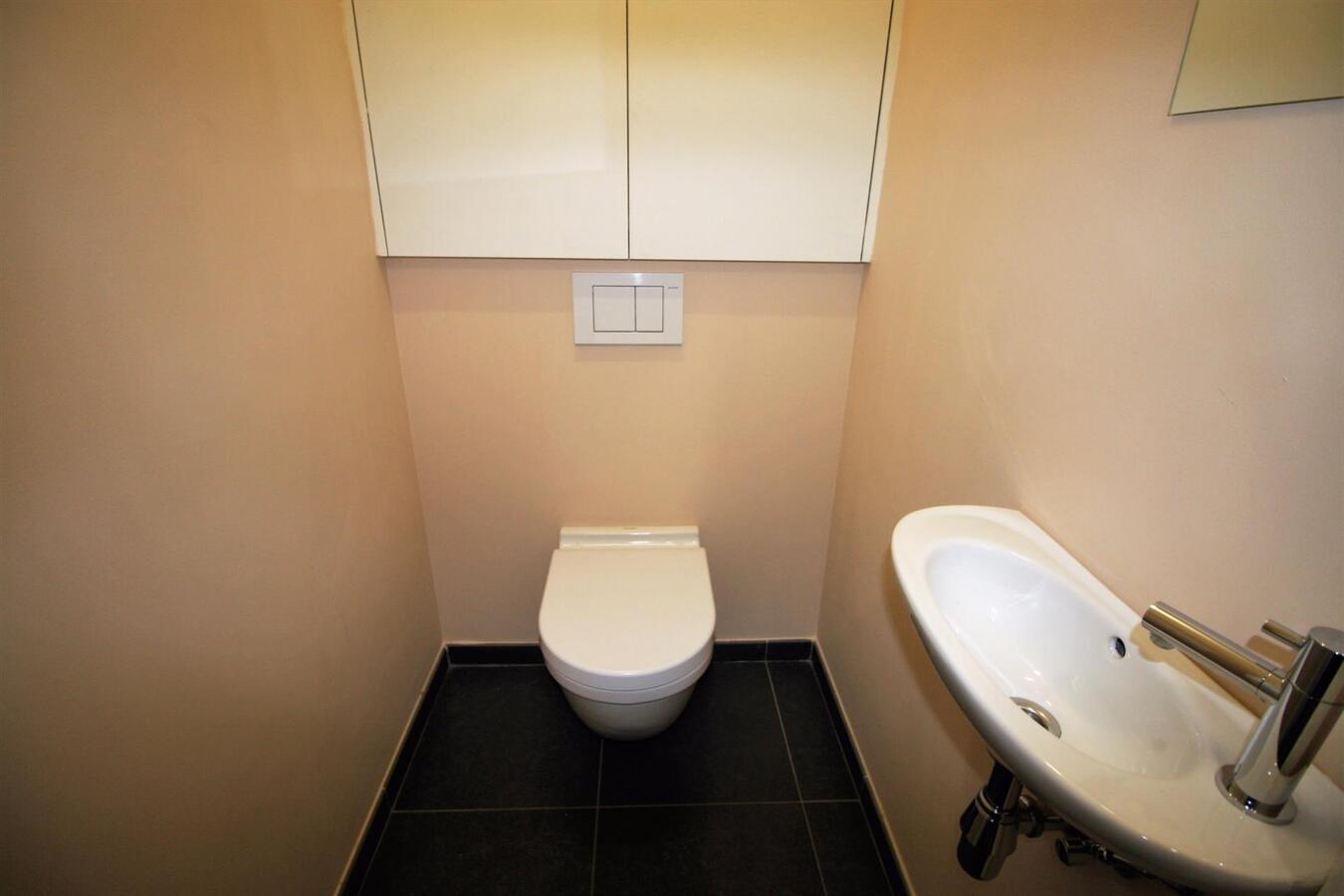 Duplex appartement met 3 slaapkamers en garage in centrum Koekelare 