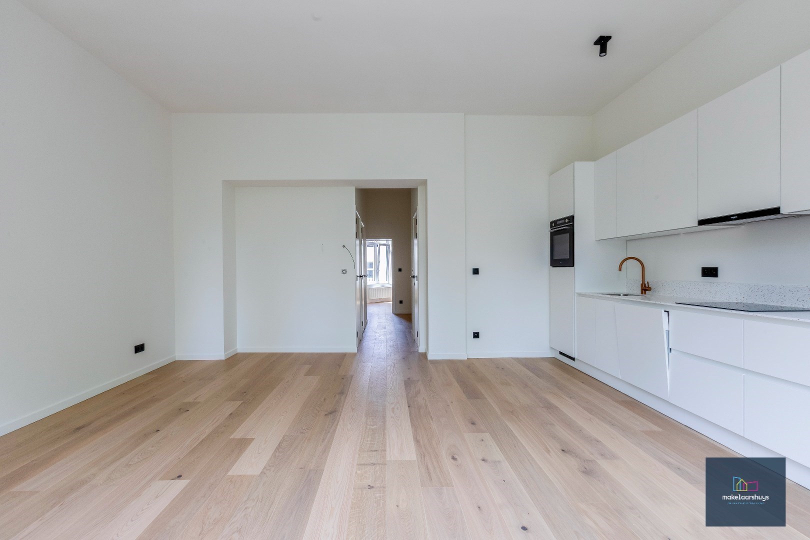 Gunstig gelegen 2 slaapkamerappartement met terras  nabij het Zuidpark 