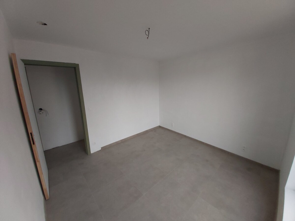 Prachtig, ruim appartement (nieuwbouw). 