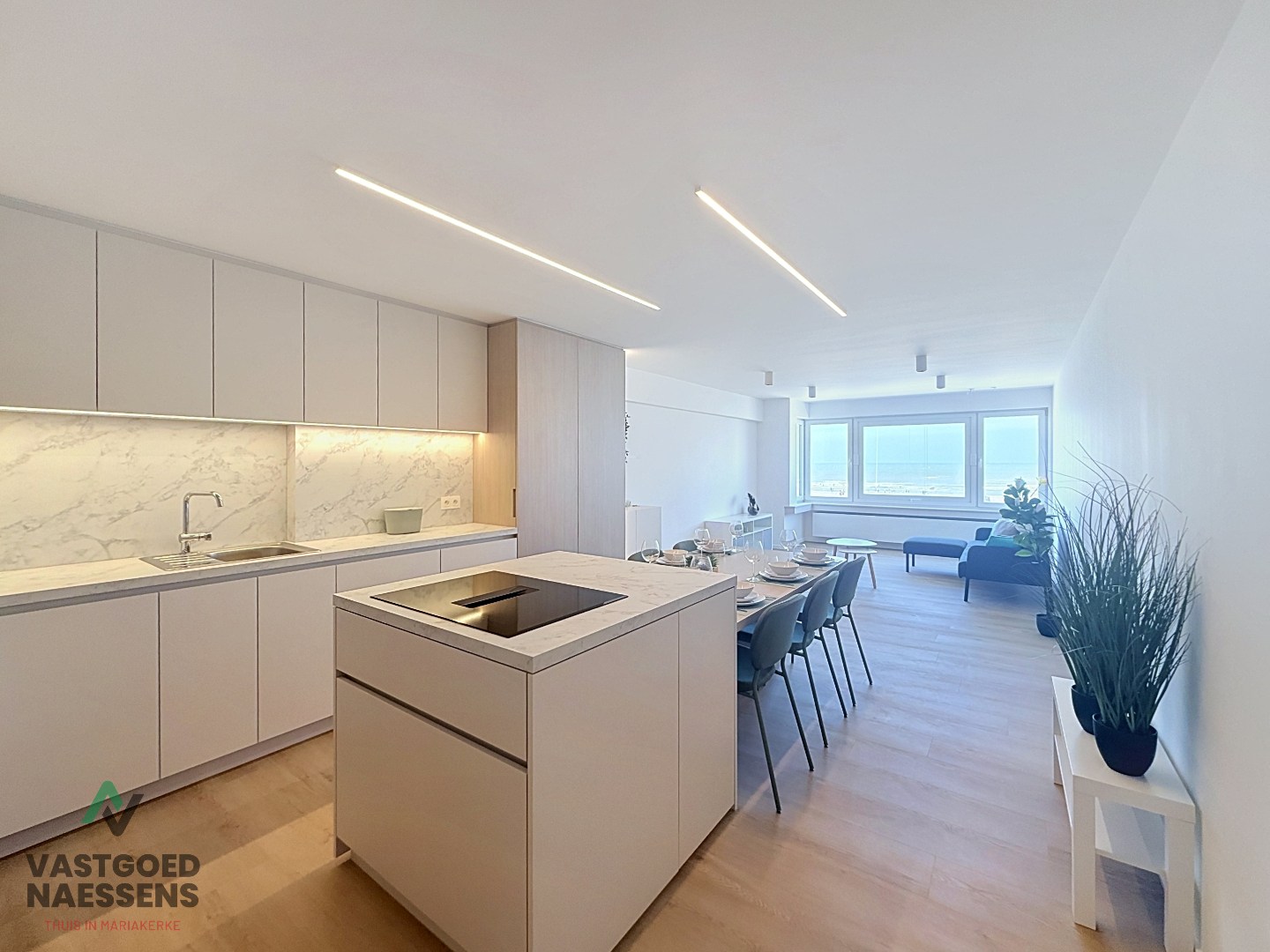 Magnifique appartement rénové de 3 chambres avec vue sur la mer. 