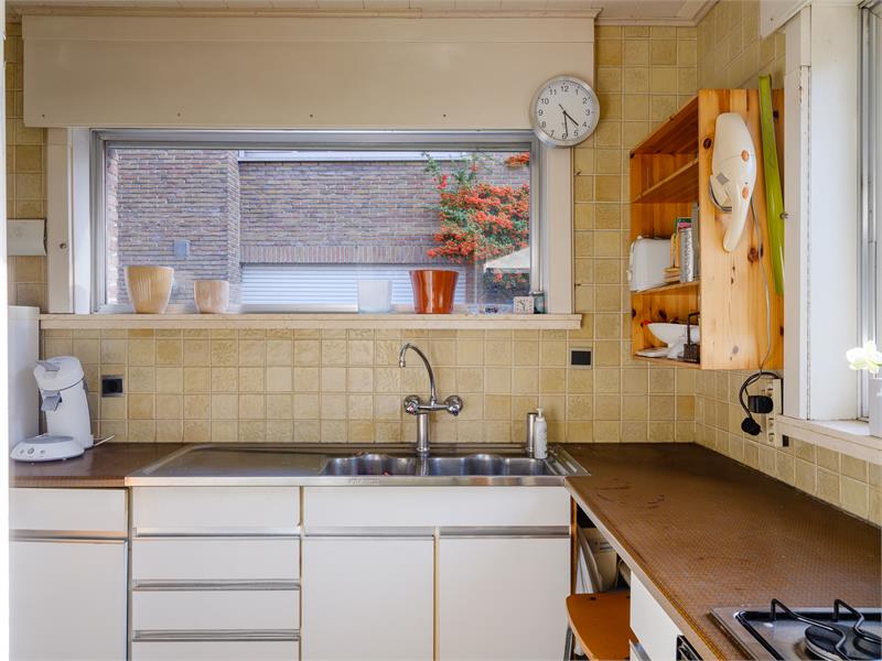 Praktische driegevel in rustige straat 