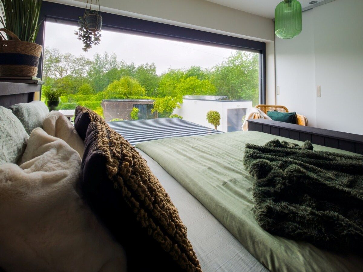 Moderne ENERGIEZUINIGE villa op toplocatie nabij het Albertkanaal 