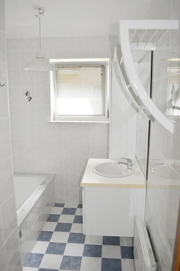 Te huur benedenwoning - Oudenburg