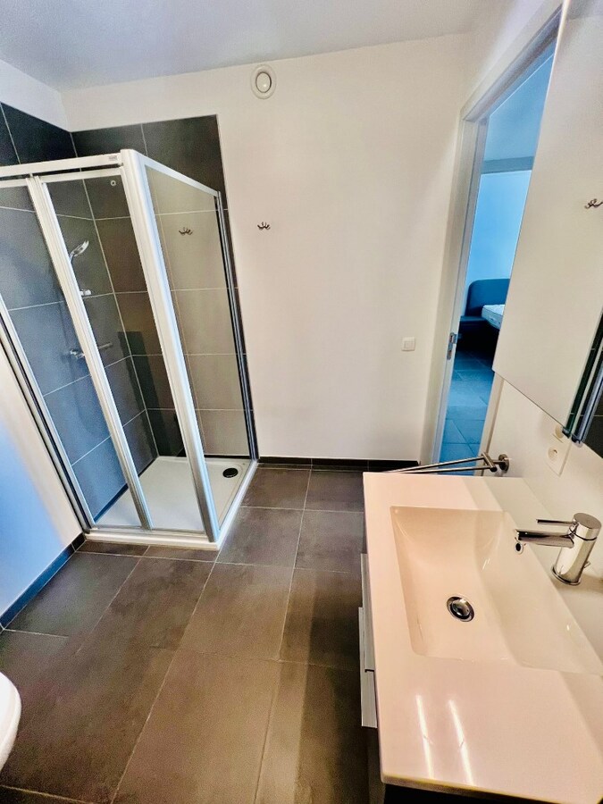 Ruim appartement op de markt van Houthulst 
