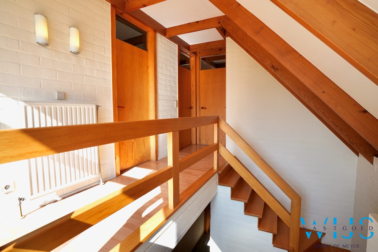 WIJS woonhuis op ideaal perceel van 738m² te Rieme ! 