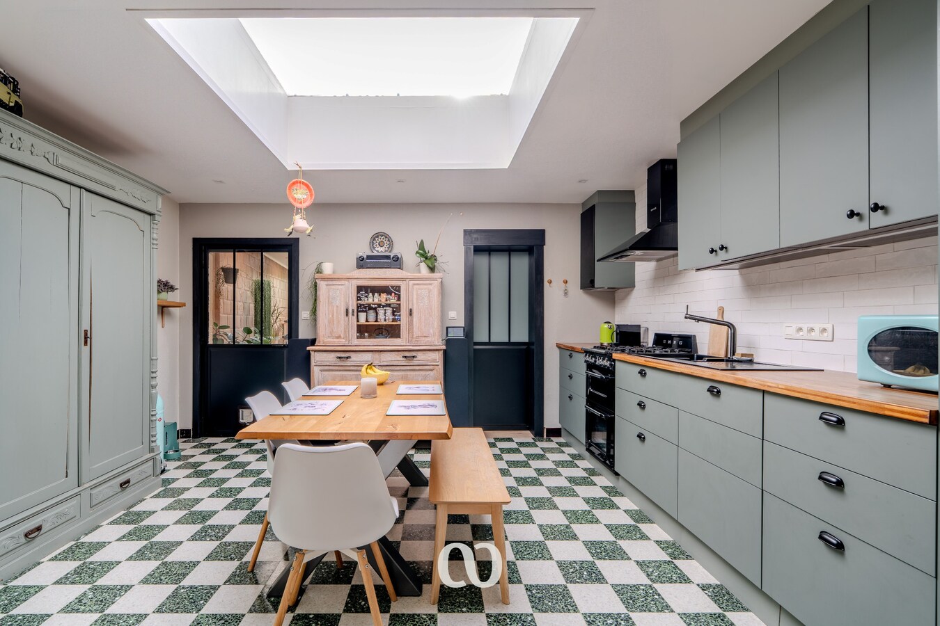 Instapklare woning met 3 slaapkamers 