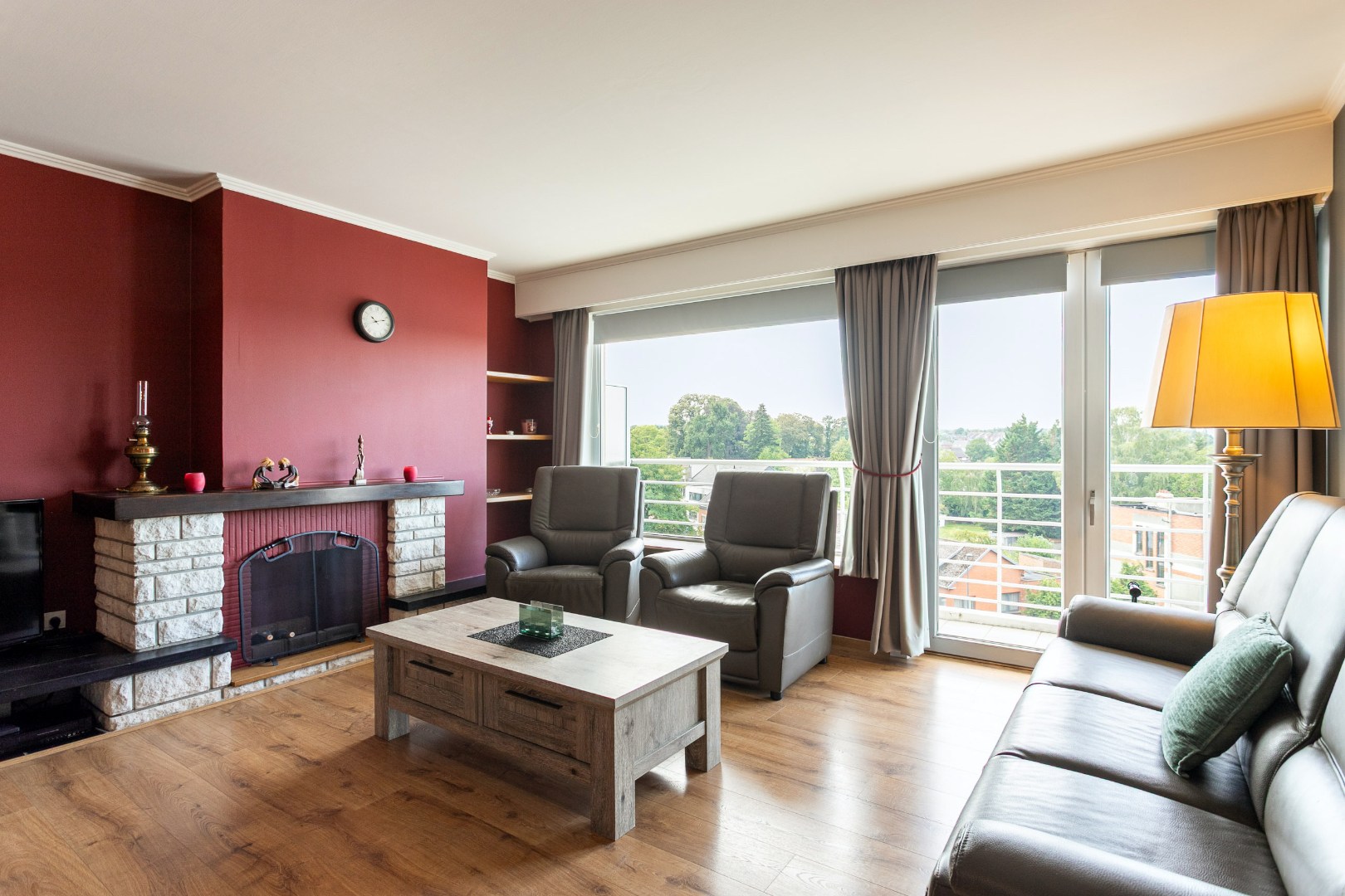 Ruim app (EPC:C) met 3 slpk, terras, kelder en garage 