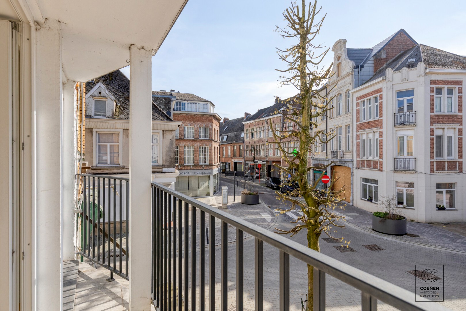 Instapklaar appartement met 2 slaapkamers en balkon op topligging in Lier! 