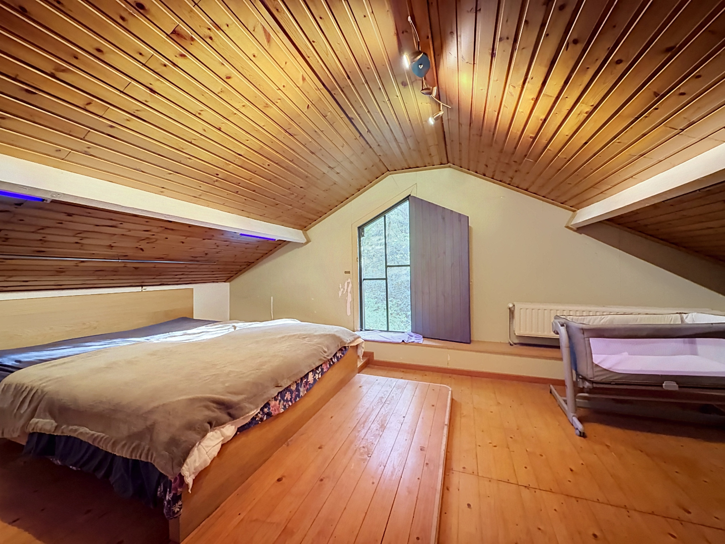 Rustig wonen midden in de bossen op een perceel van 2.005 m² in Schilde 