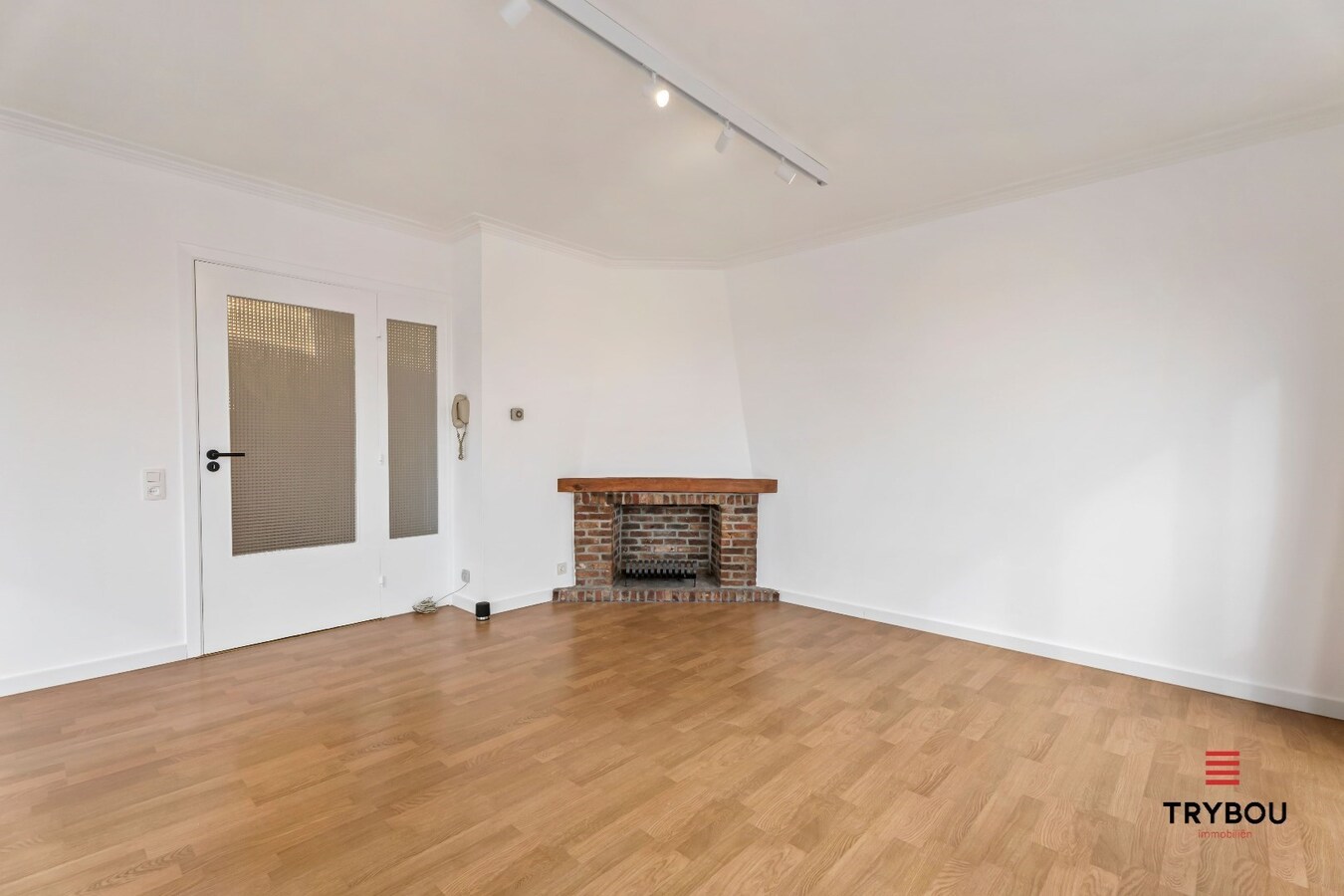 Uitstekend gelegen, zongericht appartement met 2 slaapkamers 